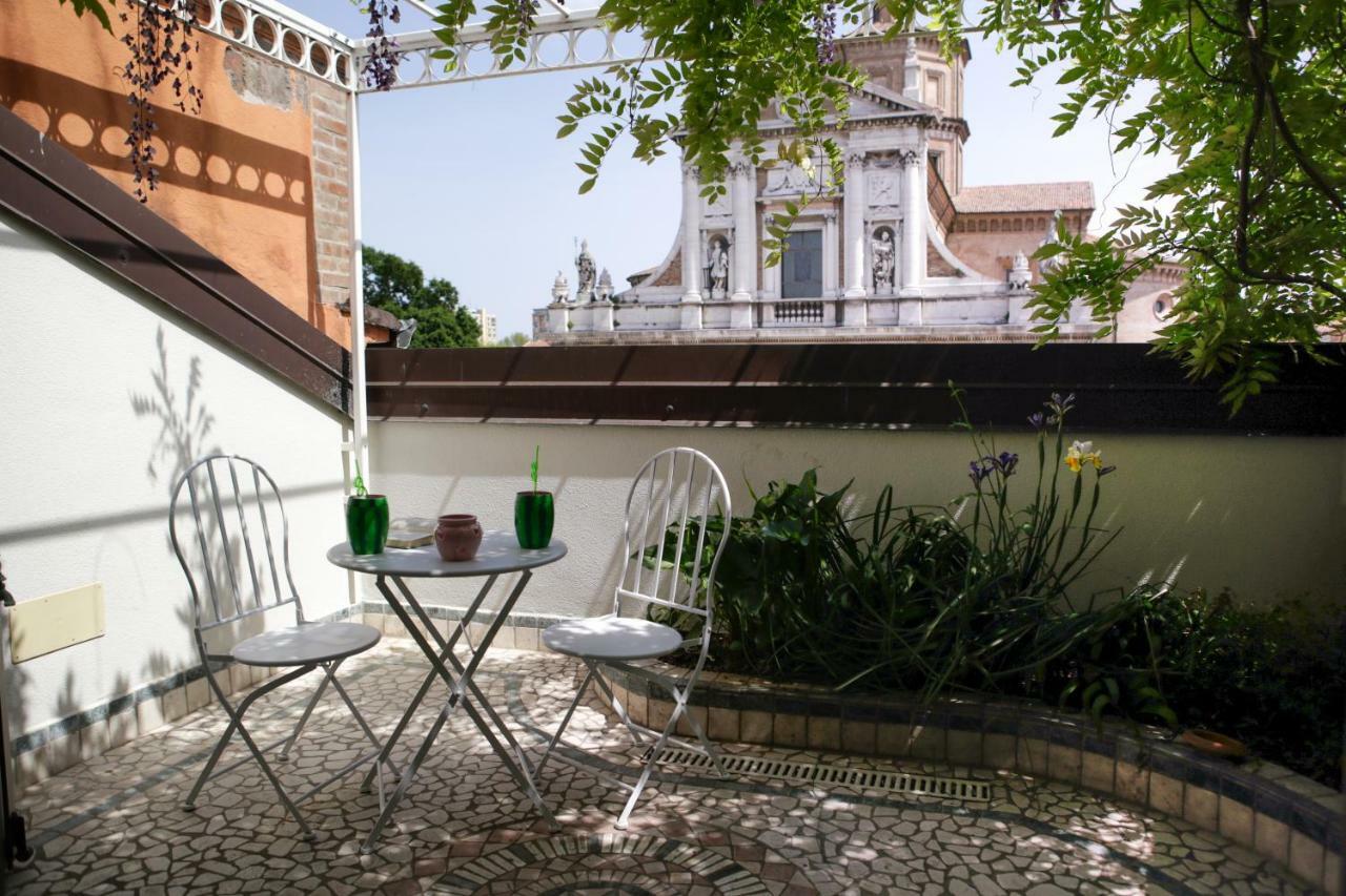 Penthouse In The City Centre Ravenna Exterior photo