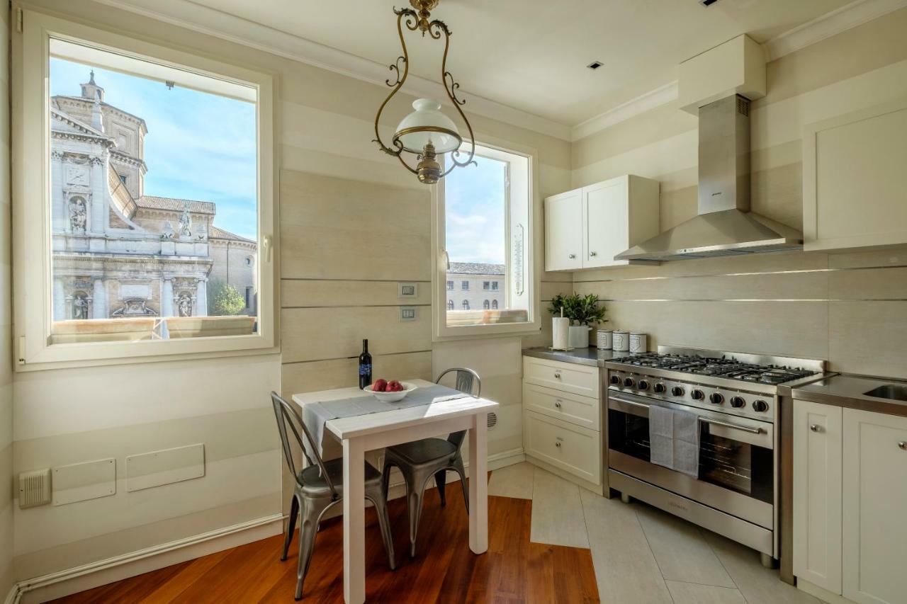 Penthouse In The City Centre Ravenna Exterior photo